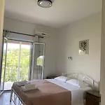 Basilika Haus Georgia * 마라티아스