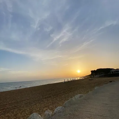 Basilika Haus Georgia * Marathias